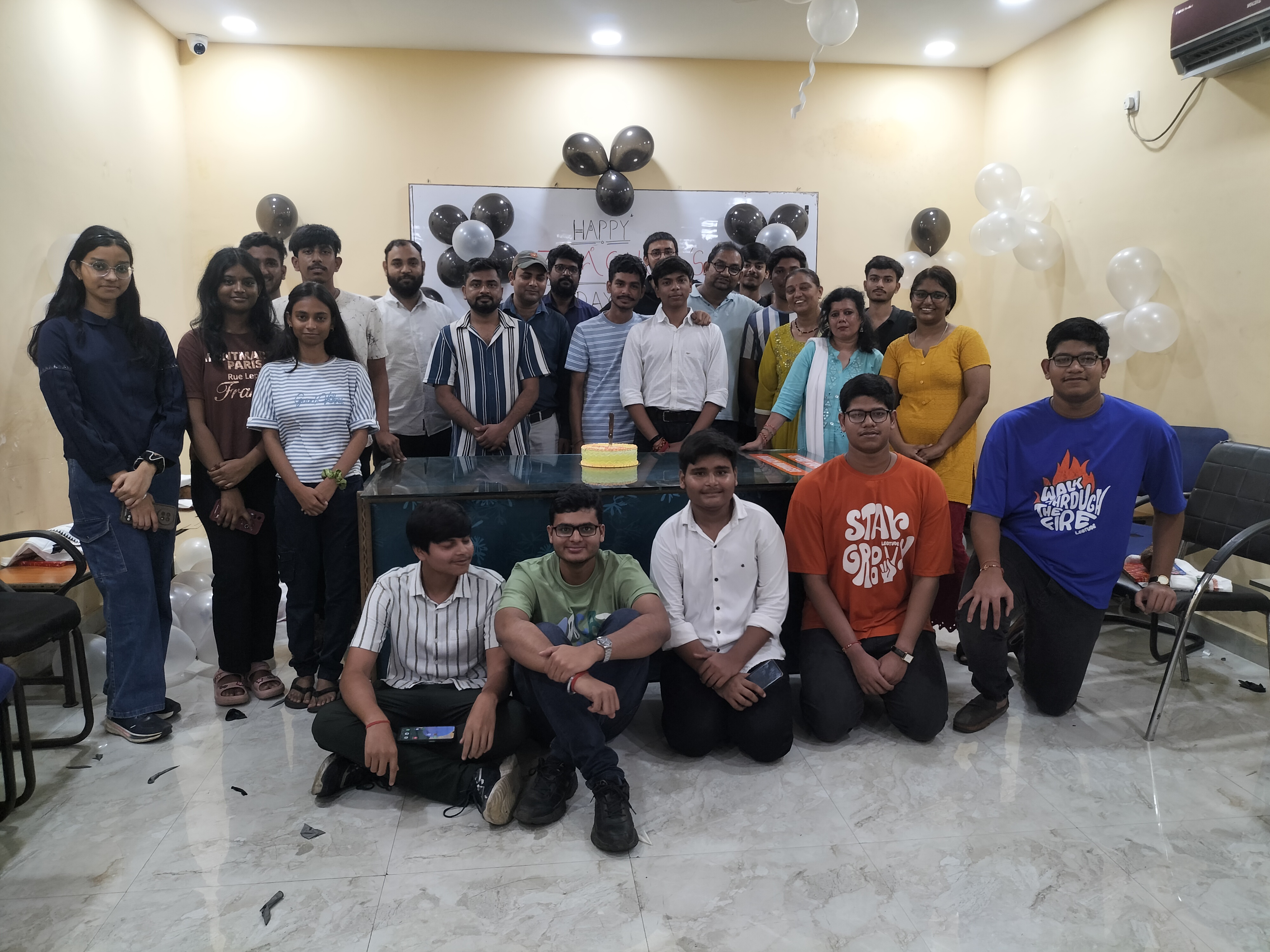 Toppers Institute Classroom